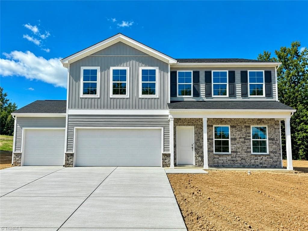 5832 Latigo Court, Clemmons NC 27012