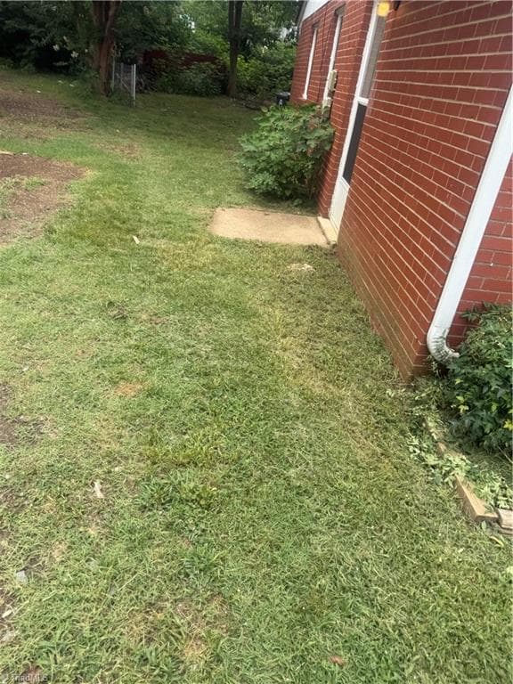 Duplex at 2509 Campbell Street, Greensboro NC 27405, Greensboro, photo 2 of 19