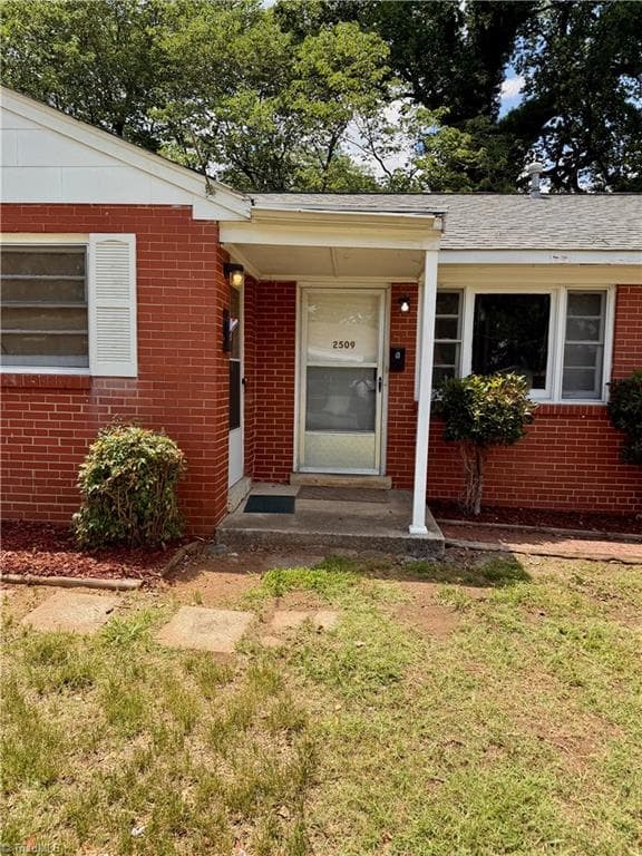 Duplex at 2509 Campbell Street, Greensboro NC 27405, Greensboro, photo 6 of 19