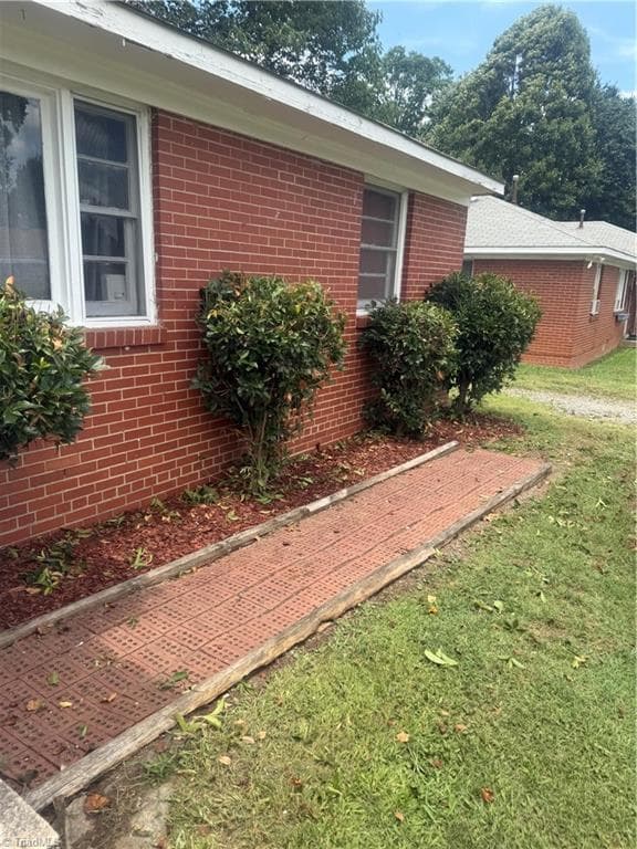 Duplex at 2509 Campbell Street, Greensboro NC 27405, Greensboro, photo 4 of 19