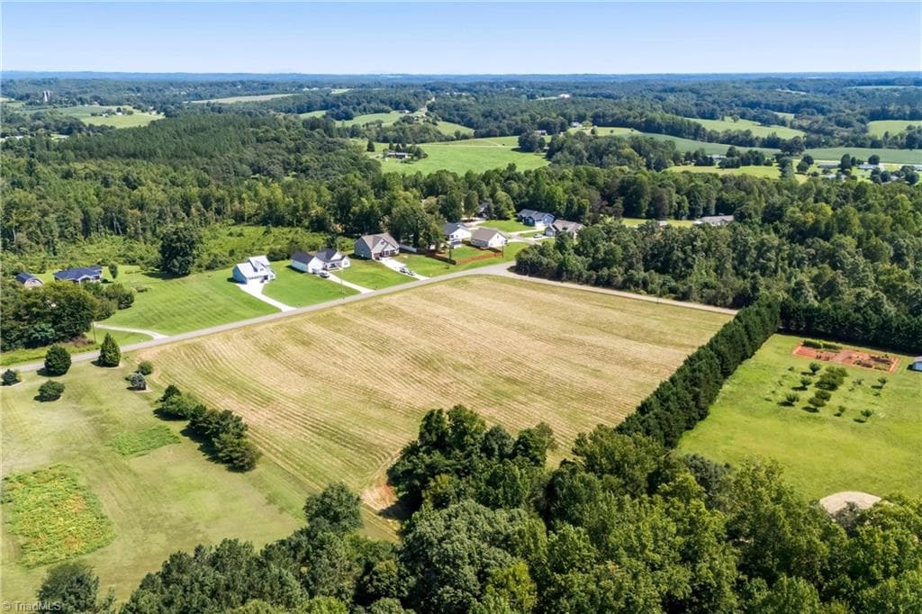 Single Family Residence at 146 Rimrock Road, Harmony NC 28634, Harmony, photo 9 of 12