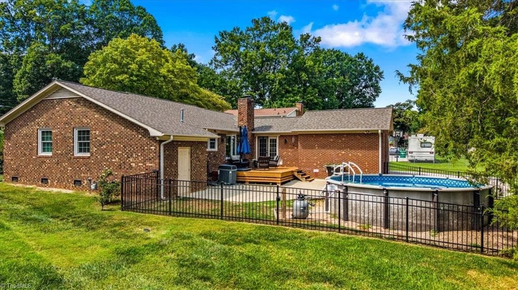 Stick/Site Built at 3004 Wellingford Drive, High Point NC 27265, photo 28 of 37