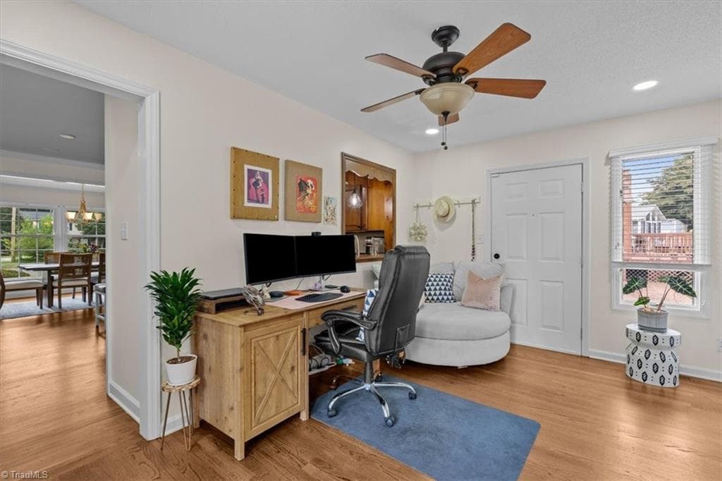 Stick/Site Built at 3004 Wellingford Drive, High Point NC 27265, photo 21 of 37