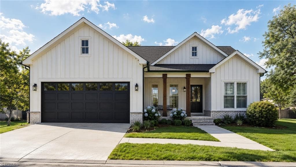 2929 Durant Drive, Winston-Salem NC 27107