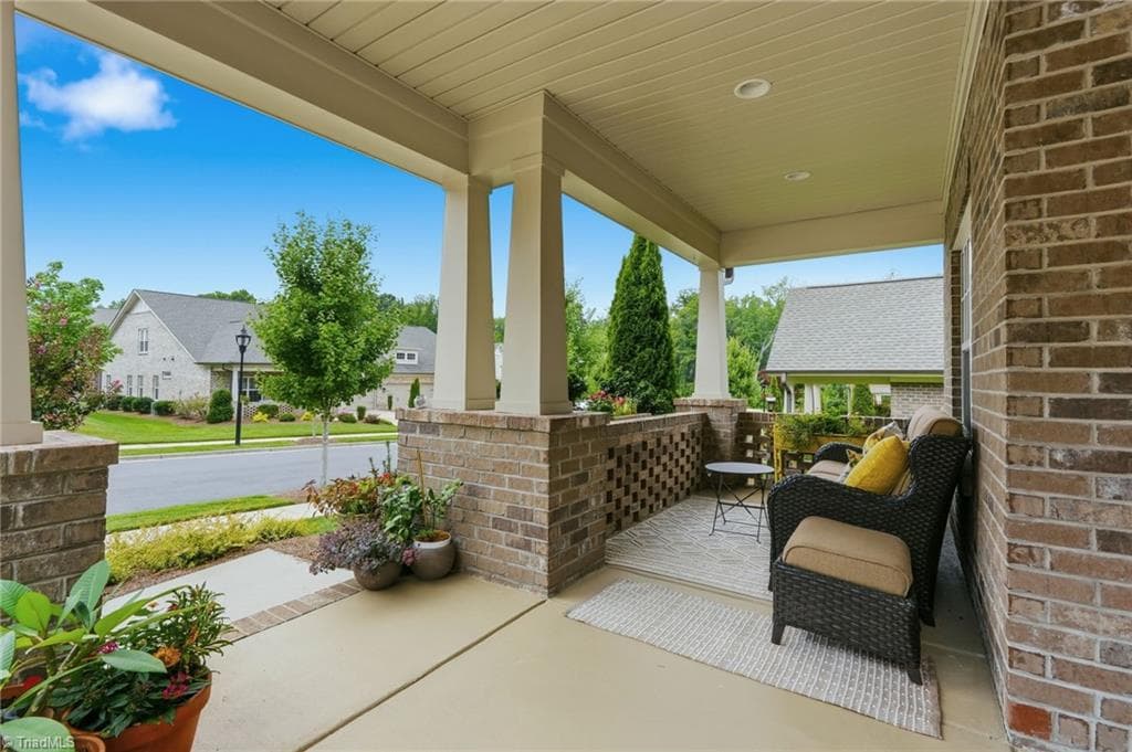 Stick/Site Built at 1009 Beechcrest Drive, Kernersville NC 27284, photo 4 of 28
