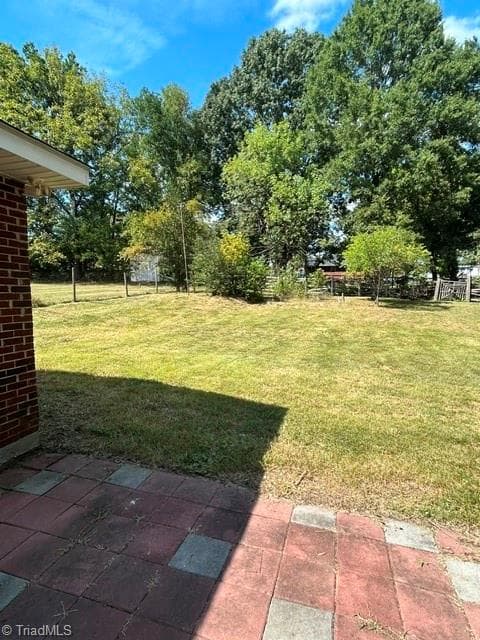 Stick/Site Built at 3841 Avera Avenue, Winston-Salem NC 27106, Winston-Salem, photo 26 of 27