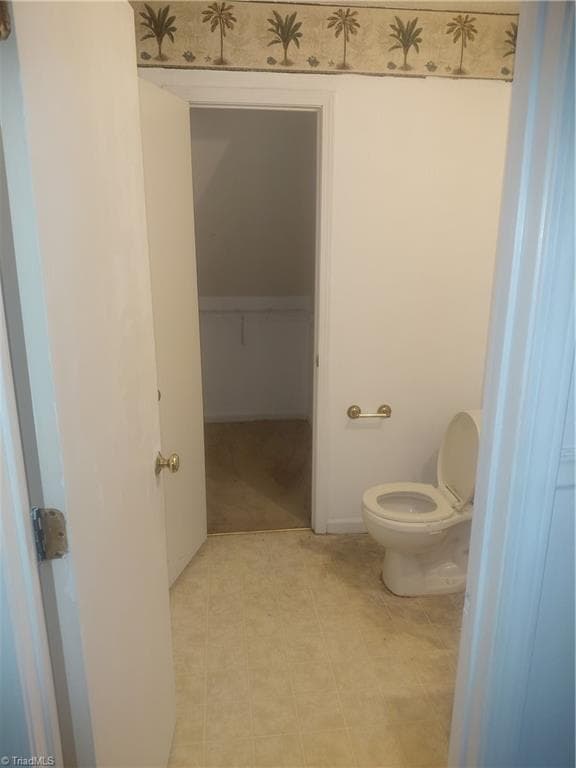 Stick/Site Built at 3335 WILITON Way, High Point NC 27260, photo 8 of 21