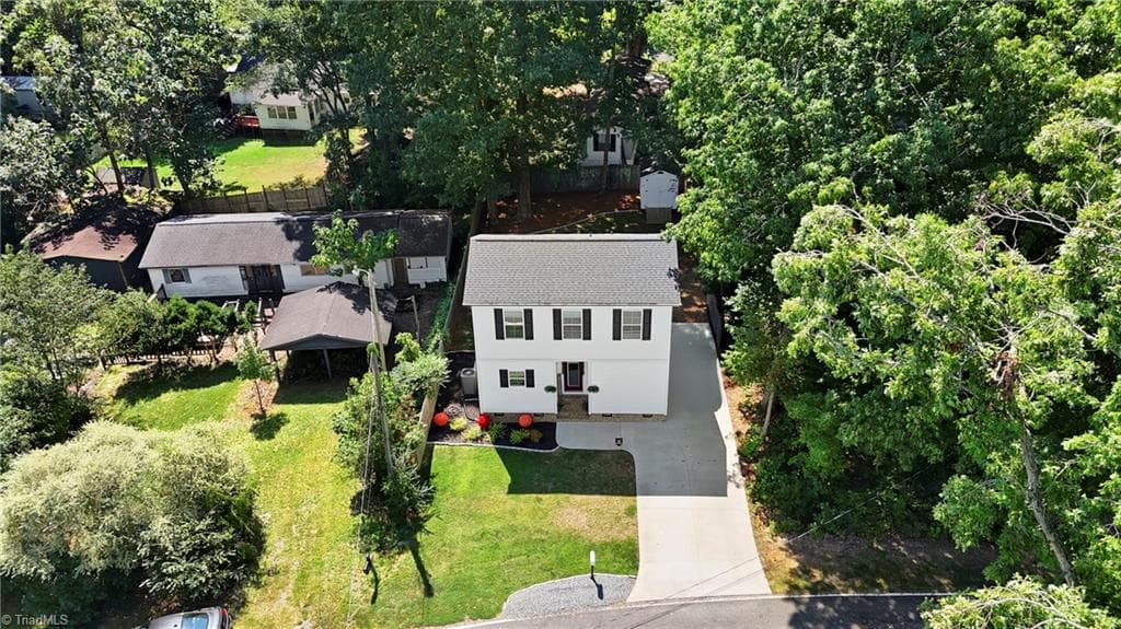 Stick/Site Built at 444 S Shore Drive, Lexington NC 27292, photo 31 of 33