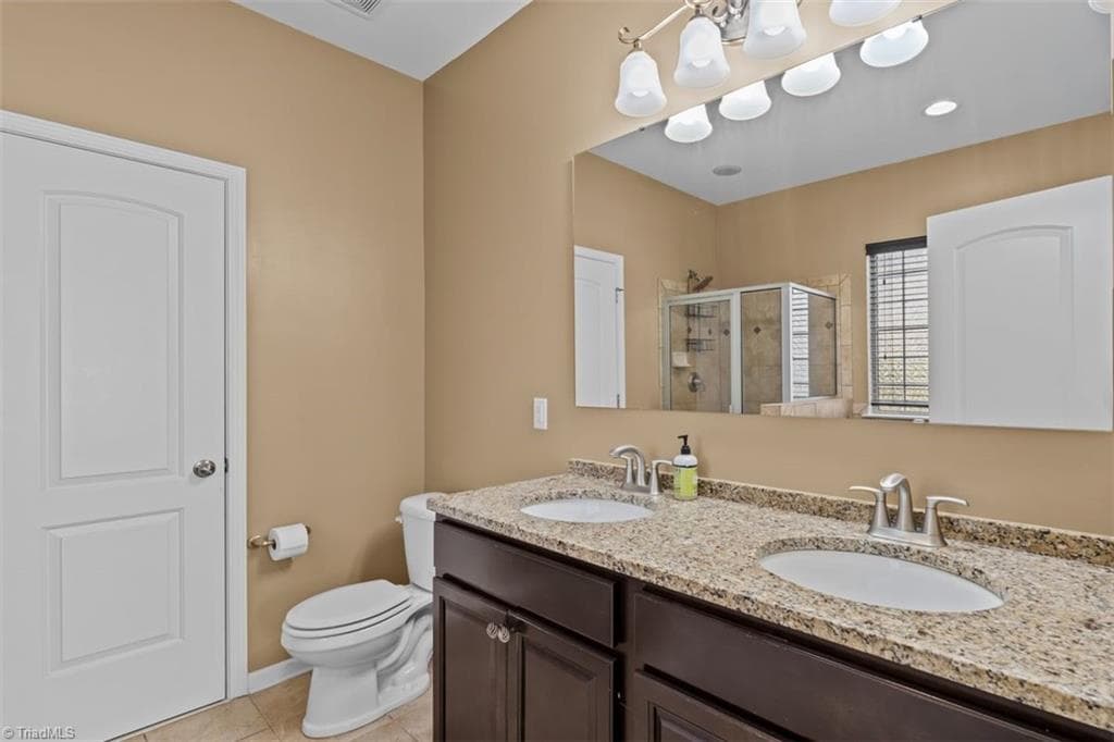 Stick/Site Built at 1814 Castle Gate Court, High Point NC 27265, photo 12 of 20