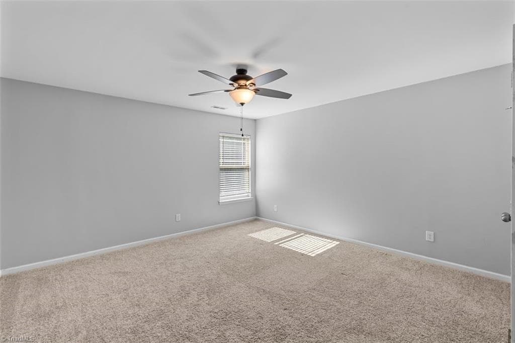 Stick/Site Built at 1814 Castle Gate Court, High Point NC 27265, photo 18 of 20
