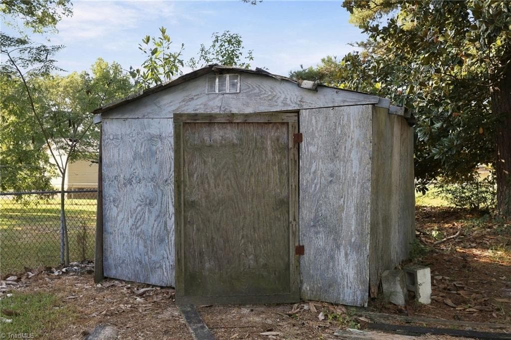 Stick/Site Built at 302 E 17th Street, Scotland Neck NC 27874, photo 31 of 31