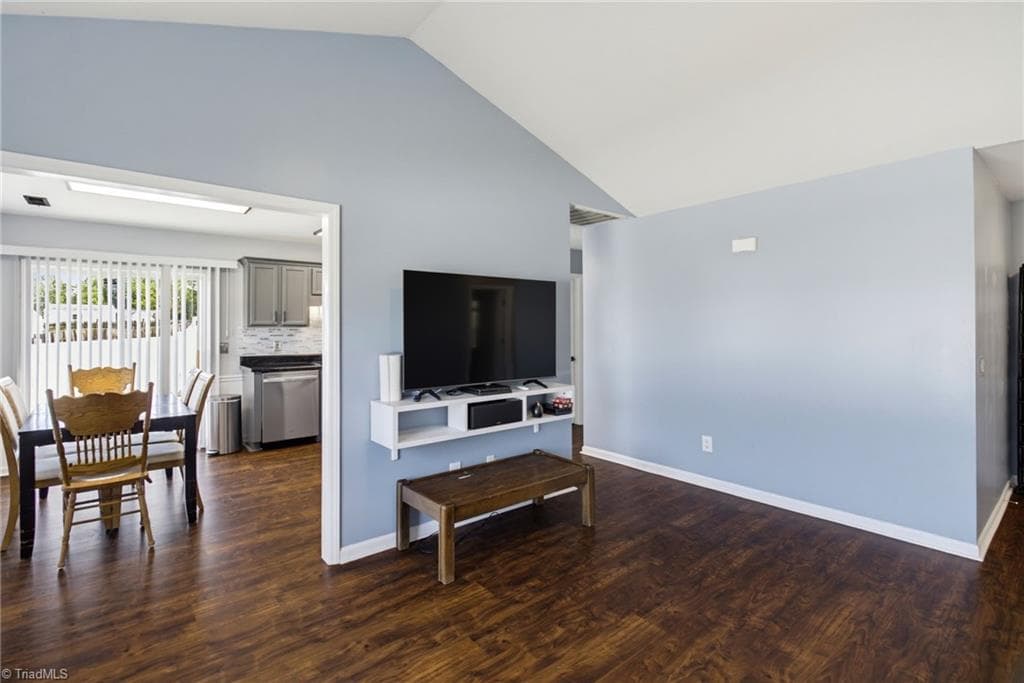 Stick/Site Built at 5021 Teal Court, Winston-Salem NC 27127, Winston-Salem, photo 6 of 22