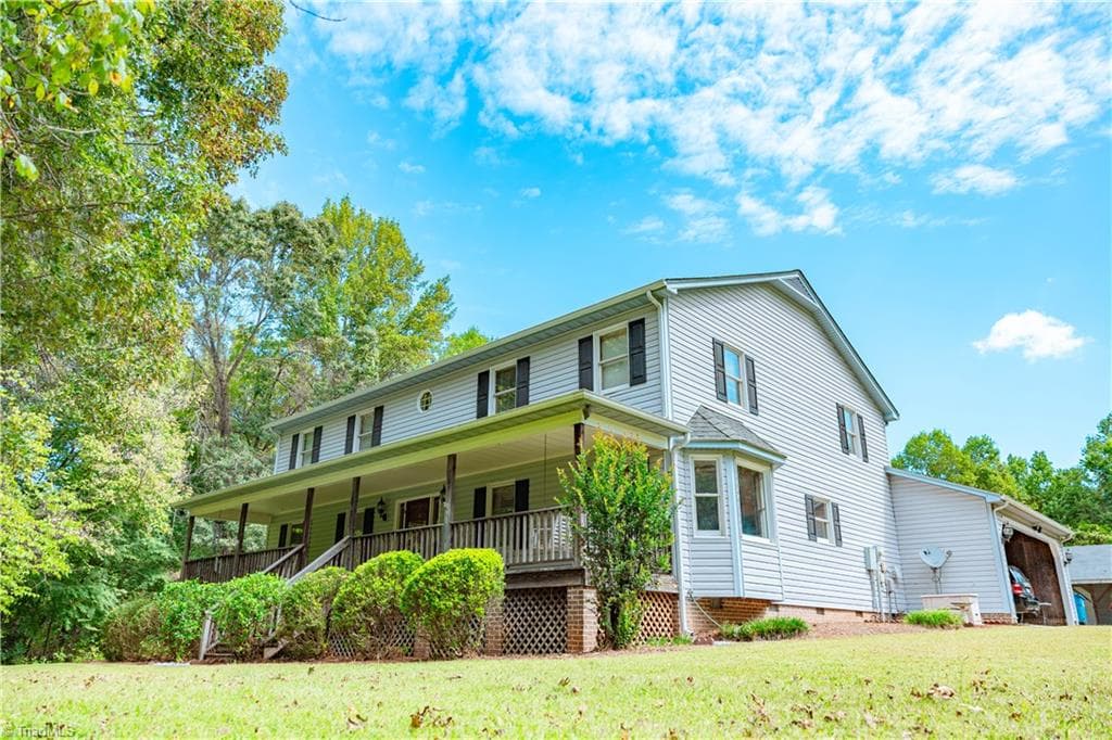 Stick/Site Built at 4003 Blumenthal Road, Greensboro NC 27406, photo 2 of 20