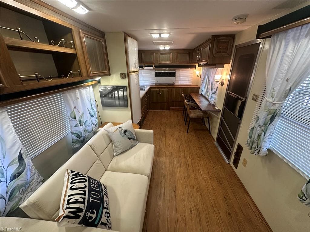 Manufactured Home at 142 Cardinal Drive, New London NC 28127, New London, photo 13 of 50