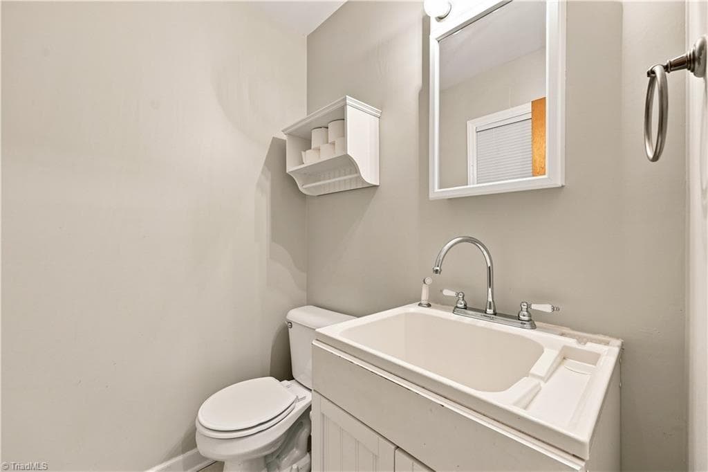Stick/Site Built at 1011 W Mountain Street, Kernersville NC 27284, photo 16 of 24