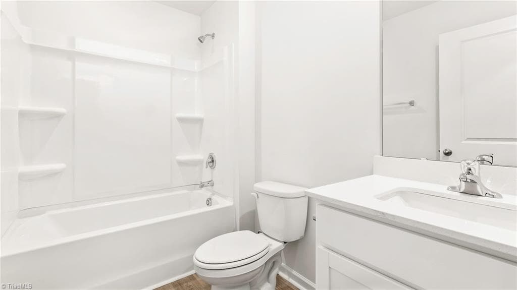 Stick/Site Built at 420 Middleton Drive, Lexington NC 27295, photo 4 of 20