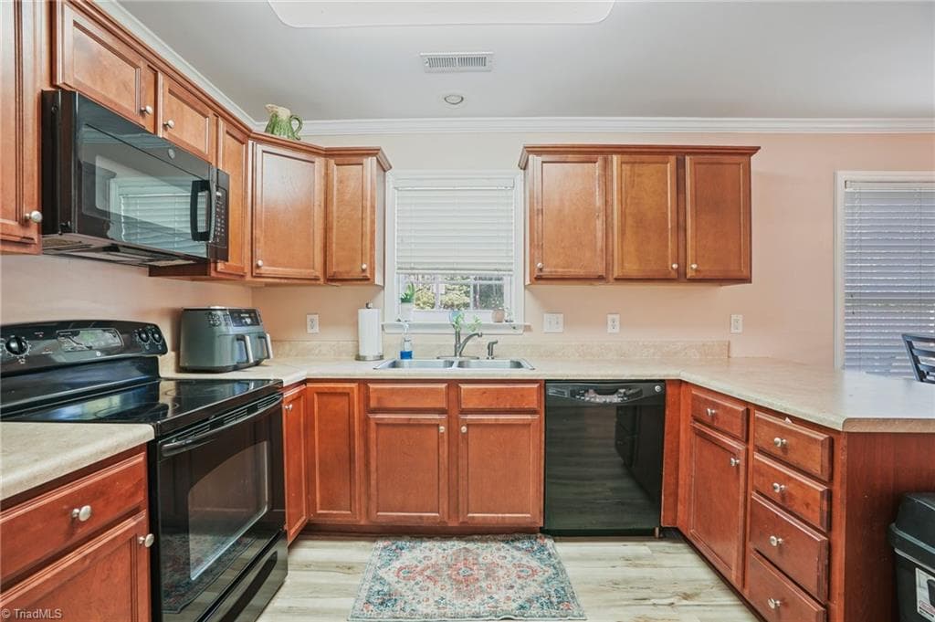 Stick/Site Built at 111 Hidden Creek Road, Winston-Salem NC 27127, Winston-Salem, photo 16 of 44