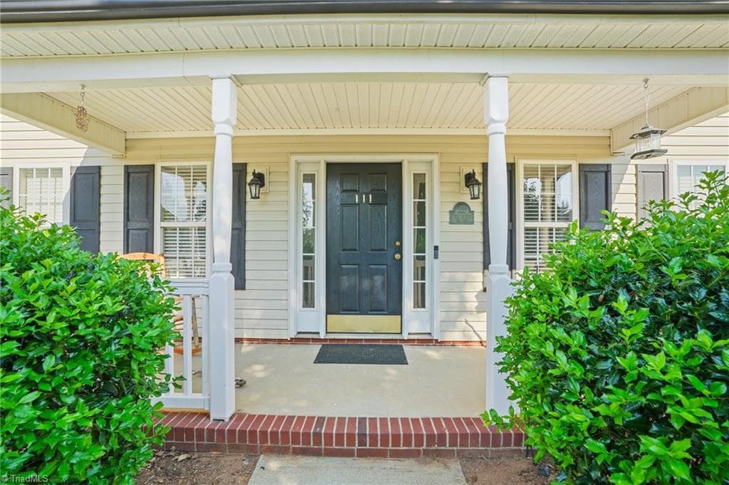 Stick/Site Built at 111 Hidden Creek Road, Winston-Salem NC 27127, Winston-Salem, photo 5 of 44