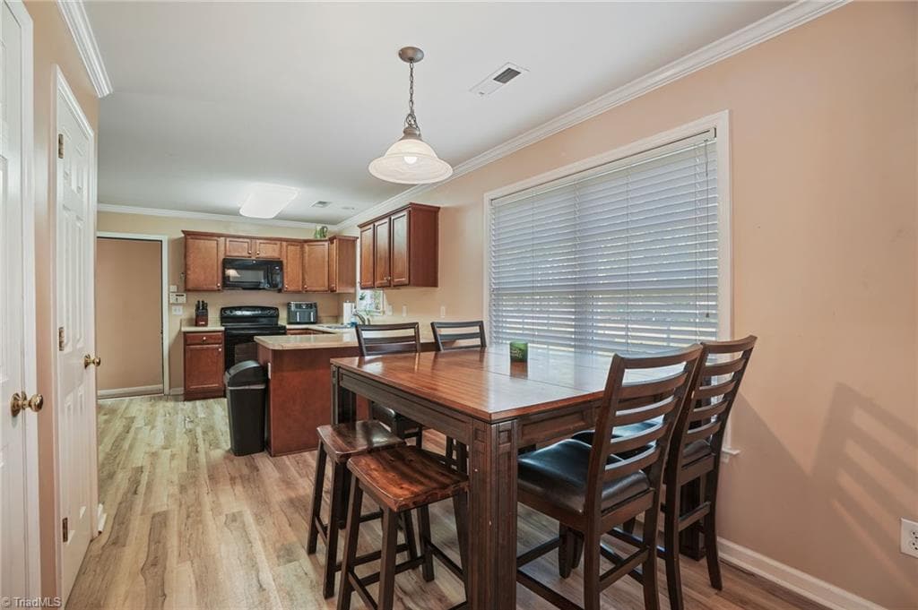 Stick/Site Built at 111 Hidden Creek Road, Winston-Salem NC 27127, Winston-Salem, photo 14 of 44