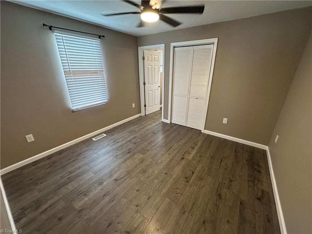 Manufactured Home at 106 Deerfield Drive, New London NC 28127, New London, photo 12 of 50