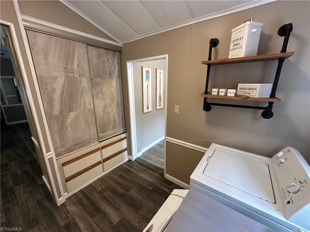 Manufactured Home at 106 Deerfield Drive, New London NC 28127, New London, photo 21 of 50