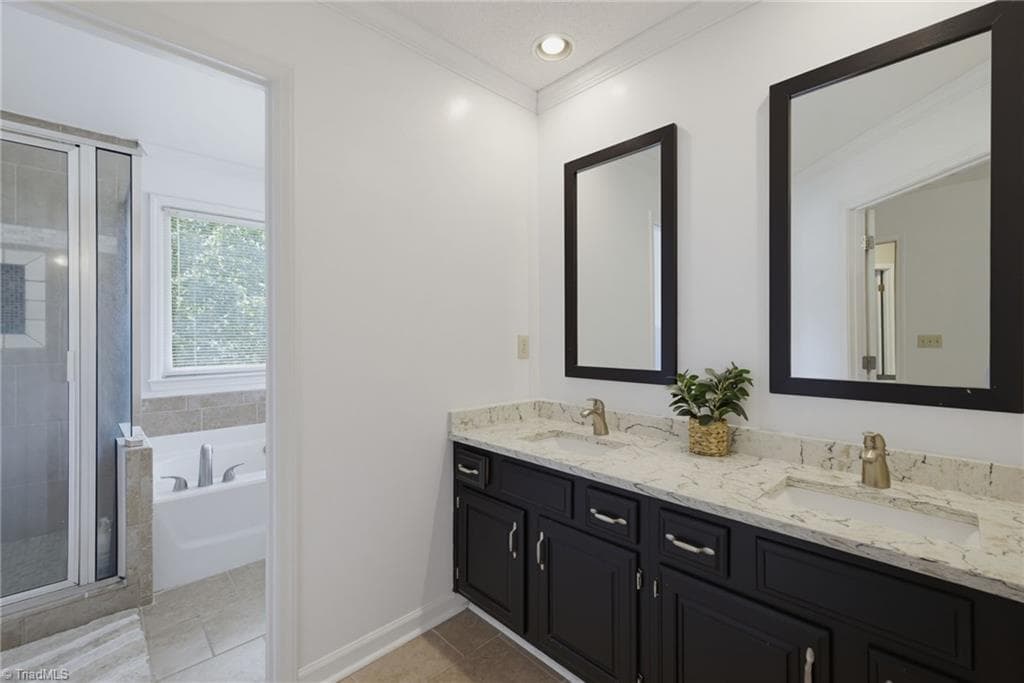 Stick/Site Built at 6101 Glenridge Court, Kernersville NC 27284, photo 22 of 33