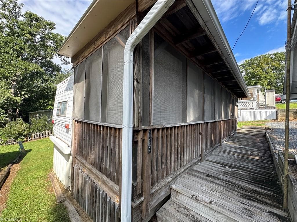 Manufactured Home at 114 Pine Street, New London NC 28127, New London, photo 18 of 48
