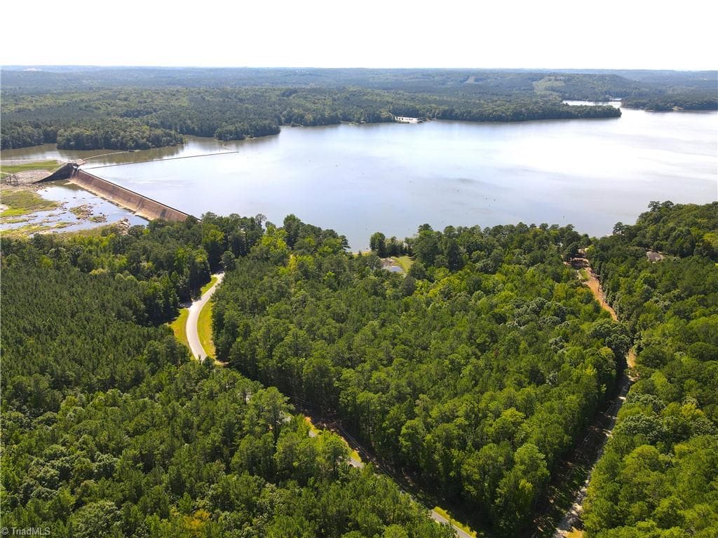 Single Family Residence at 1062 Blewett Falls Road, Rockingham NC 28379, photo 8 of 26