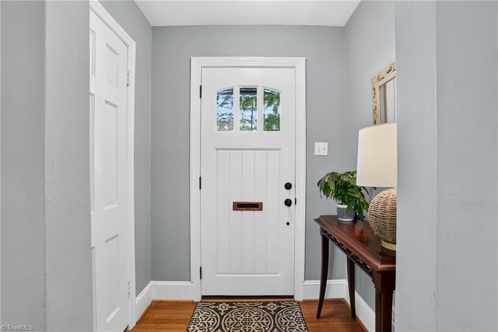 Stick/Site Built at 2219 W Friendly Avenue, Greensboro NC 27403, photo 6 of 50