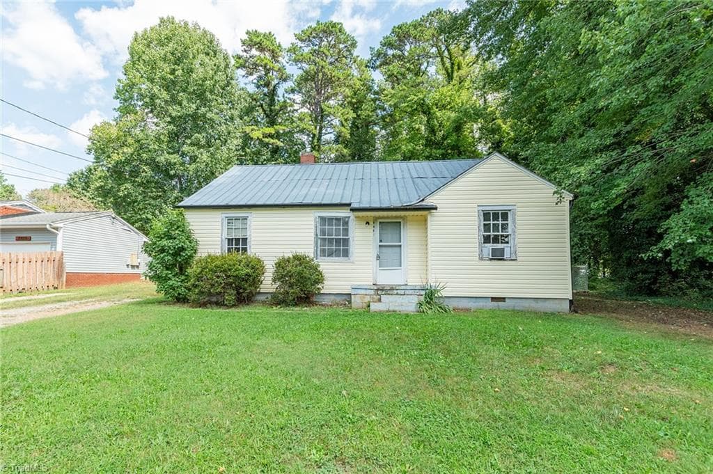 4421 Old Lexington Road, Winston-Salem NC 27107