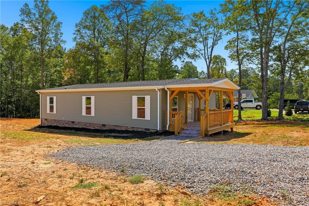297 Glenn Dancy Road, Hays NC 28635