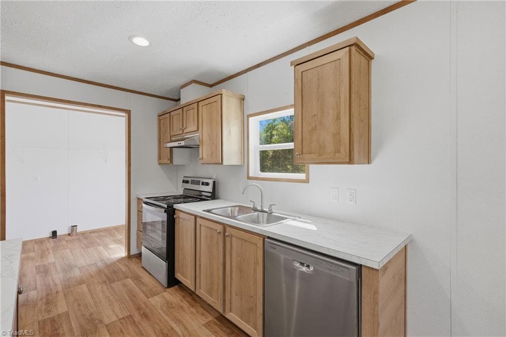 Manufactured Home at 277 Glenn Dancy Road, Hays NC 28635, photo 15 of 37