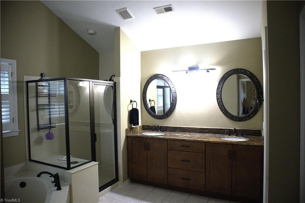 Stick/Site Built at 5805 Starboard Drive, Greensboro NC 27410, photo 25 of 41