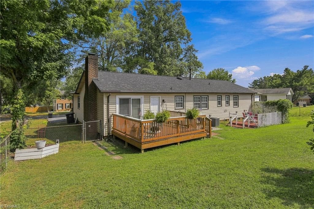 Stick/Site Built at 203 Capistrano Drive, Winston-Salem NC 27103, Winston-Salem, photo 28 of 33