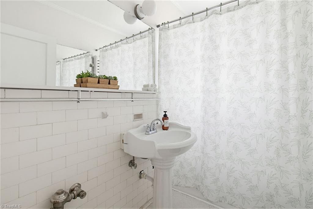 Stick/Site Built at 1013 N Elm Street # A6, Greensboro NC 27401, photo 6 of 12