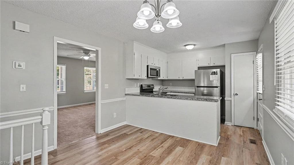 Stick/Site Built at 1115 Castlegate Drive, Winston-Salem NC 27103, Winston-Salem, photo 5 of 19