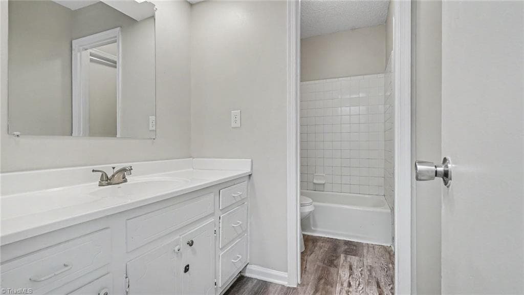 Stick/Site Built at 1115 Castlegate Drive, Winston-Salem NC 27103, Winston-Salem, photo 11 of 19