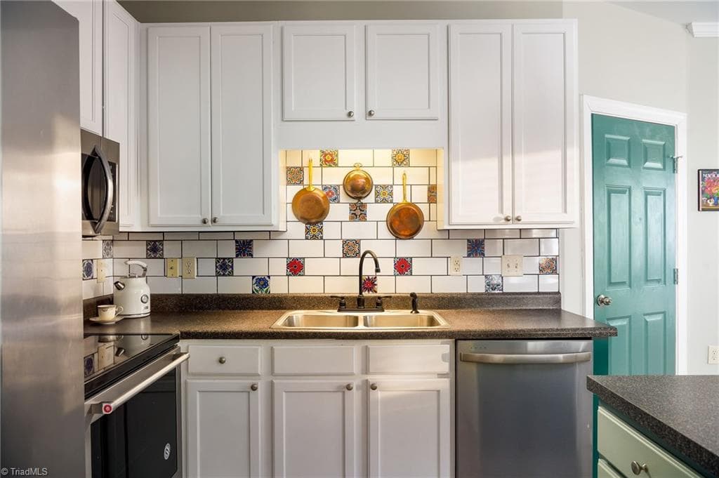 Stick/Site Built at 2471 Autumn Mist Drive, Winston-Salem NC 27103, Winston-Salem, photo 12 of 28