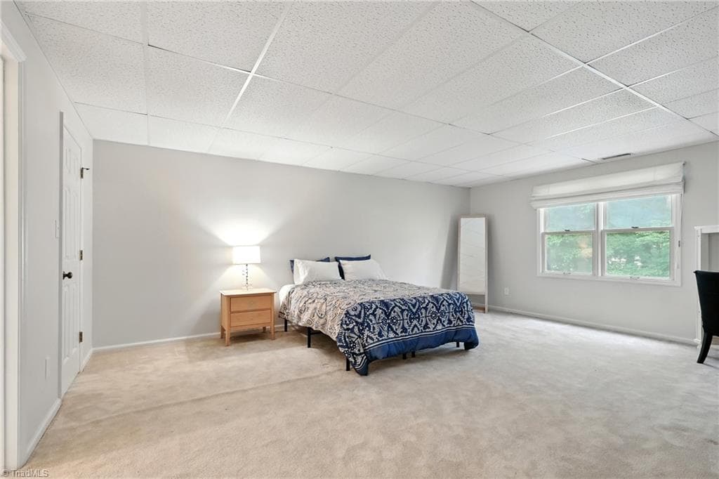 Stick/Site Built at 633 Huntington Drive, High Point NC 27262, photo 13 of 19