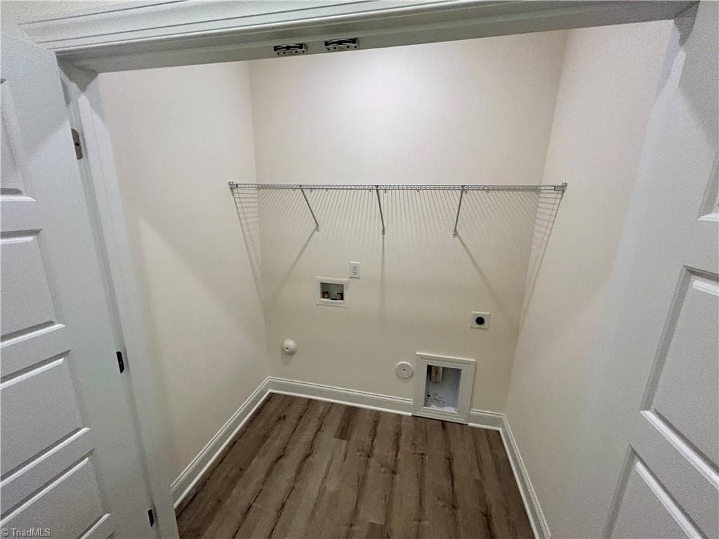Stick/Site Built at 4743 Willowstone Drive, High Point NC 27265, photo 16 of 40