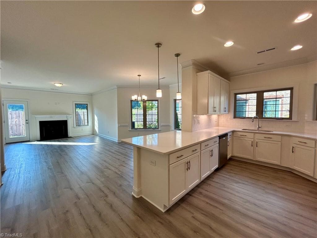 Stick/Site Built at 4743 Willowstone Drive, High Point NC 27265, photo 20 of 40