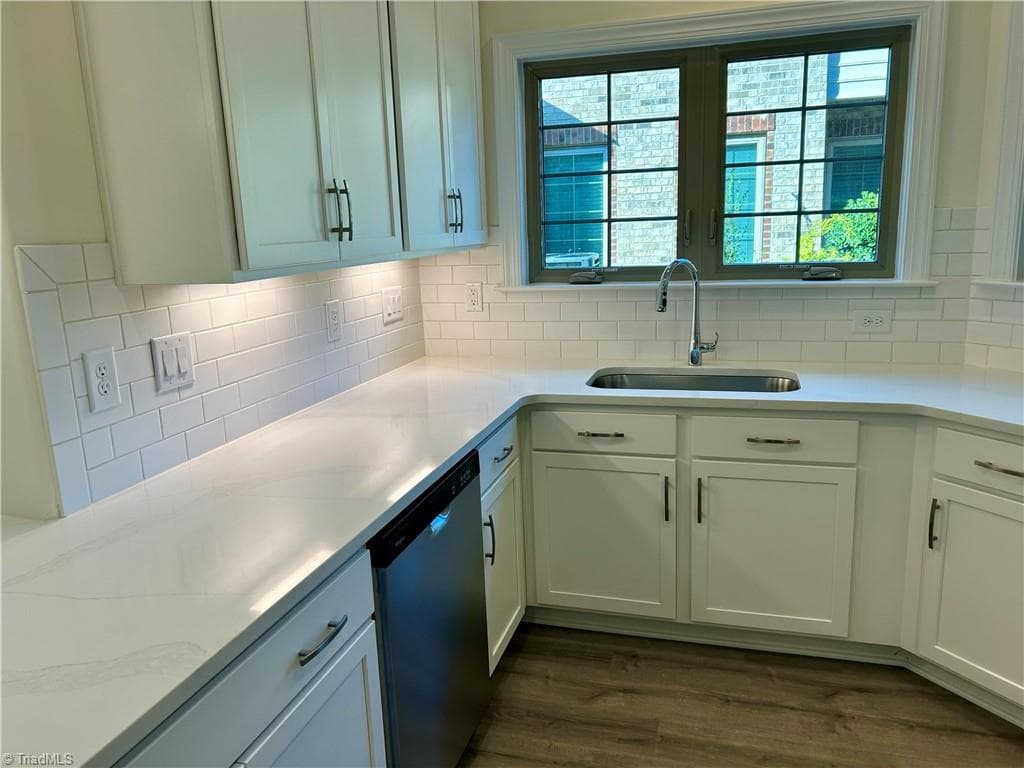 Stick/Site Built at 4743 Willowstone Drive, High Point NC 27265, photo 21 of 40