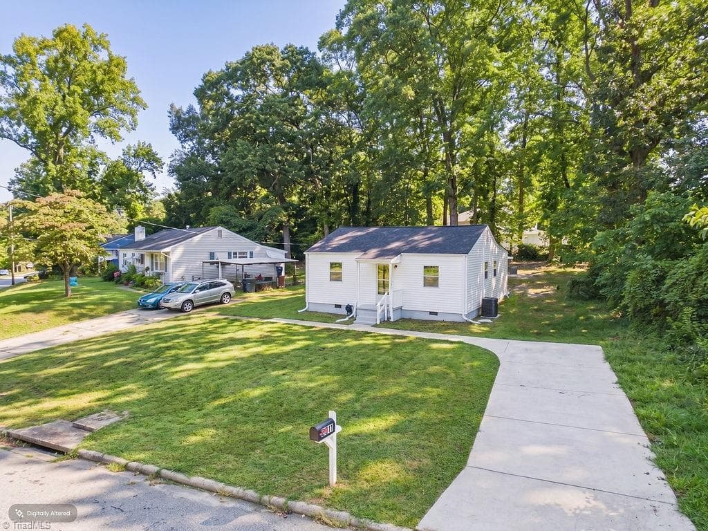 2911 Dexter Avenue, Greensboro NC 27407