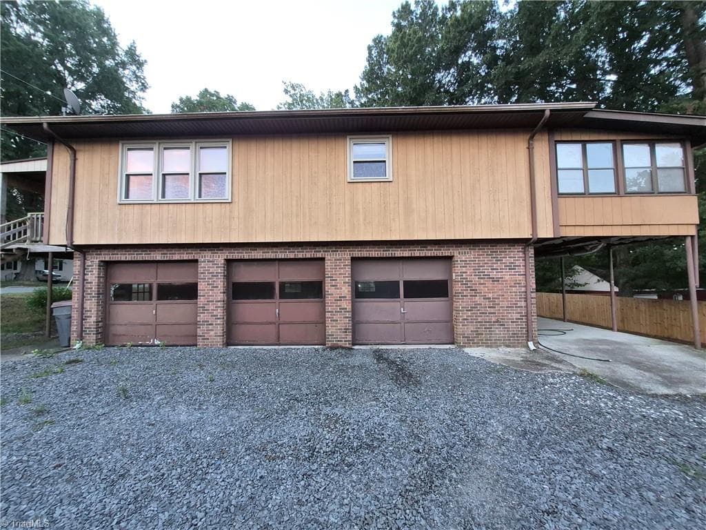 Stick/Site Built at 704 Baker Street, Reidsville NC 27320, Reidsville, photo 31 of 36