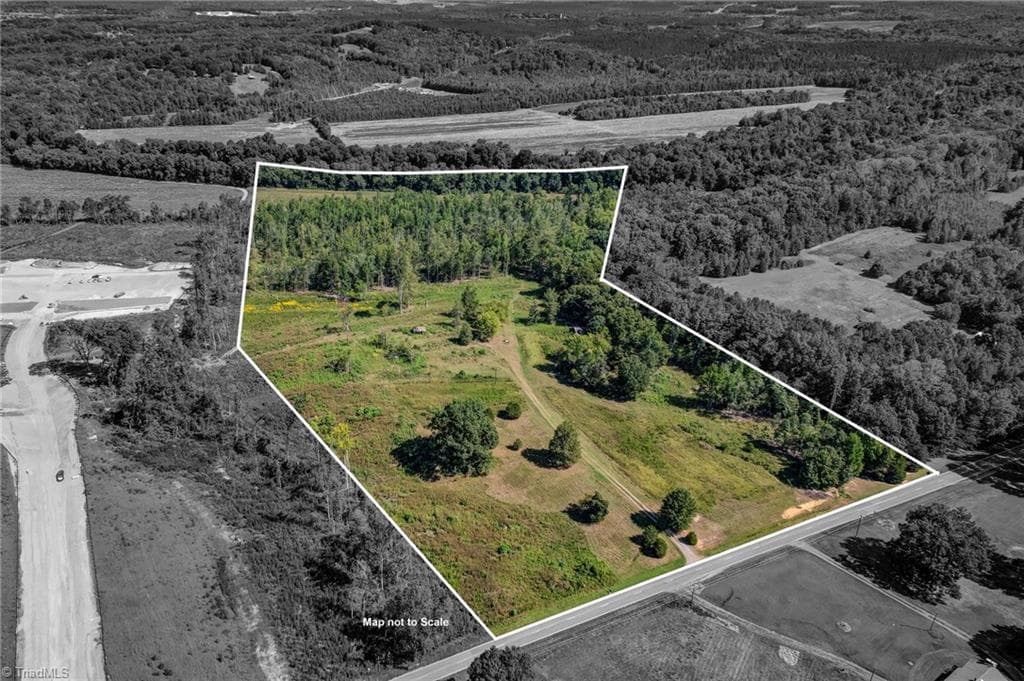 1155 Chumney Loop, Eden NC 27288