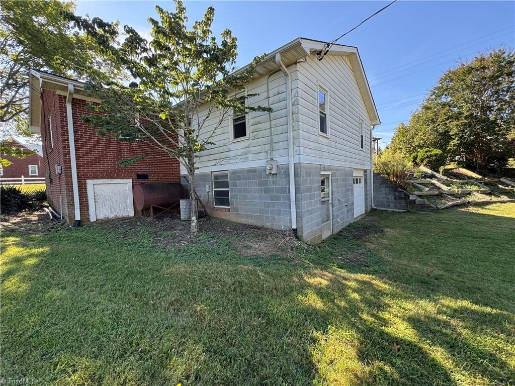 Stick/Site Built at 200 W King Street, King NC 27021, King, photo 29 of 92