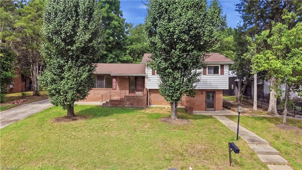 Stick/Site Built at 516 park Lane, Reidsville NC 27320, Reidsville, photo 71 of 80