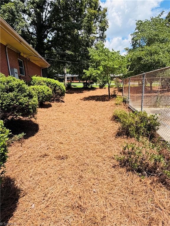 Stick/Site Built at 1031 Country Lane, Winston-Salem NC 27107, Winston-Salem, photo 39 of 47