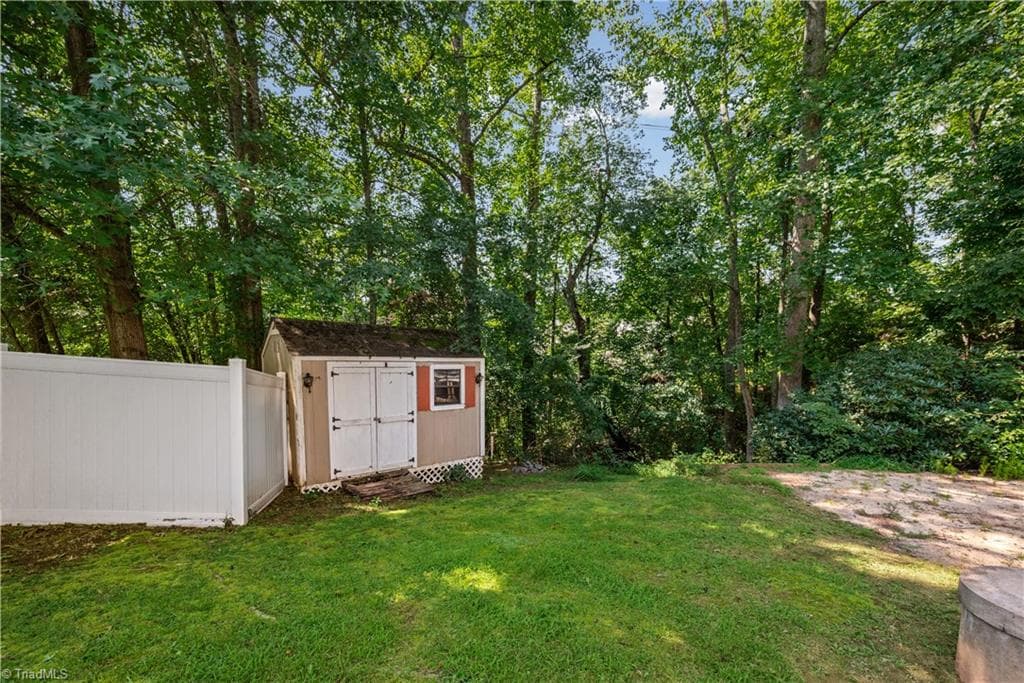 Stick/Site Built at 7508 meadowgreen Court, Tobaccoville NC 27050, photo 42 of 50