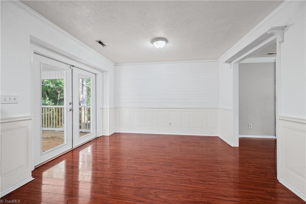 Stick/Site Built at 7508 meadowgreen Court, Tobaccoville NC 27050, photo 14 of 50